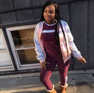 Meet your Posher, Ariel